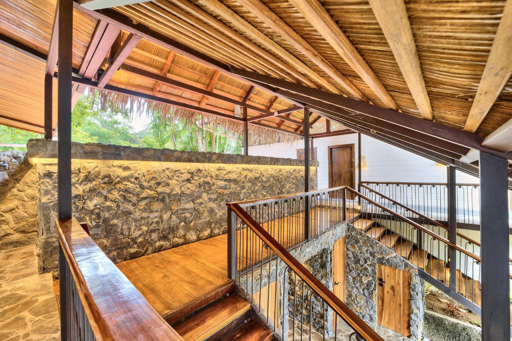 Conga Boutique Hotel Puerto Viejo de Talamanca Buitenkant foto