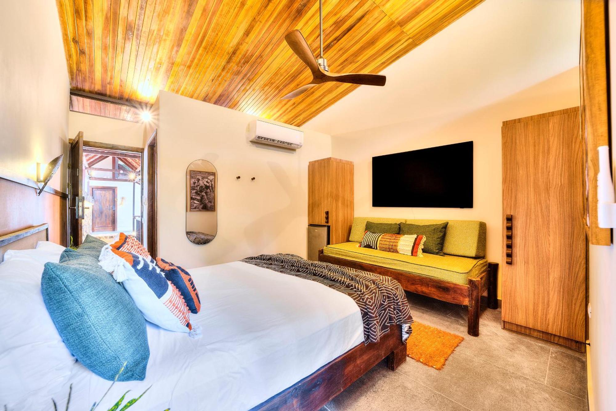 Conga Boutique Hotel Puerto Viejo de Talamanca Buitenkant foto