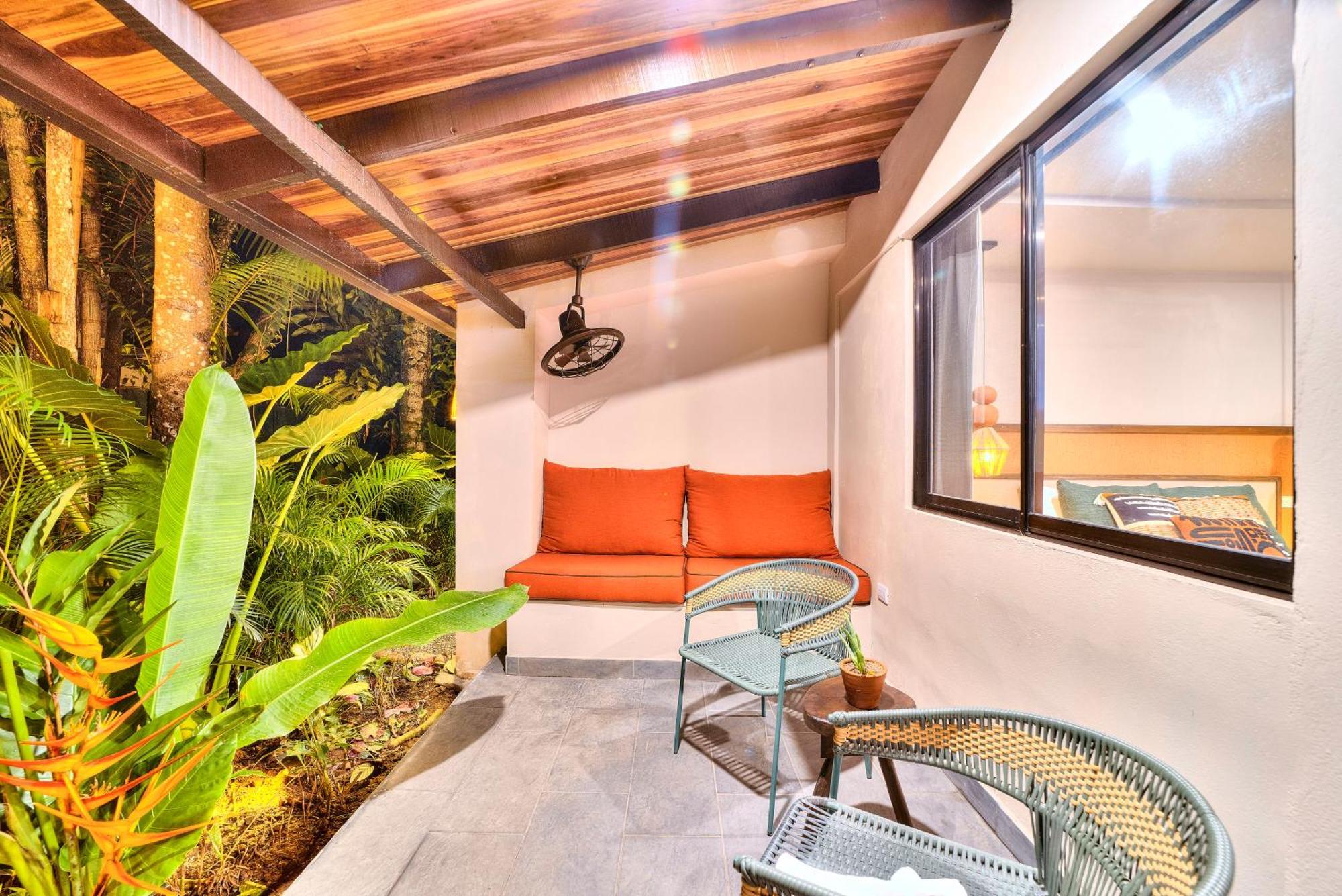 Conga Boutique Hotel Puerto Viejo de Talamanca Buitenkant foto