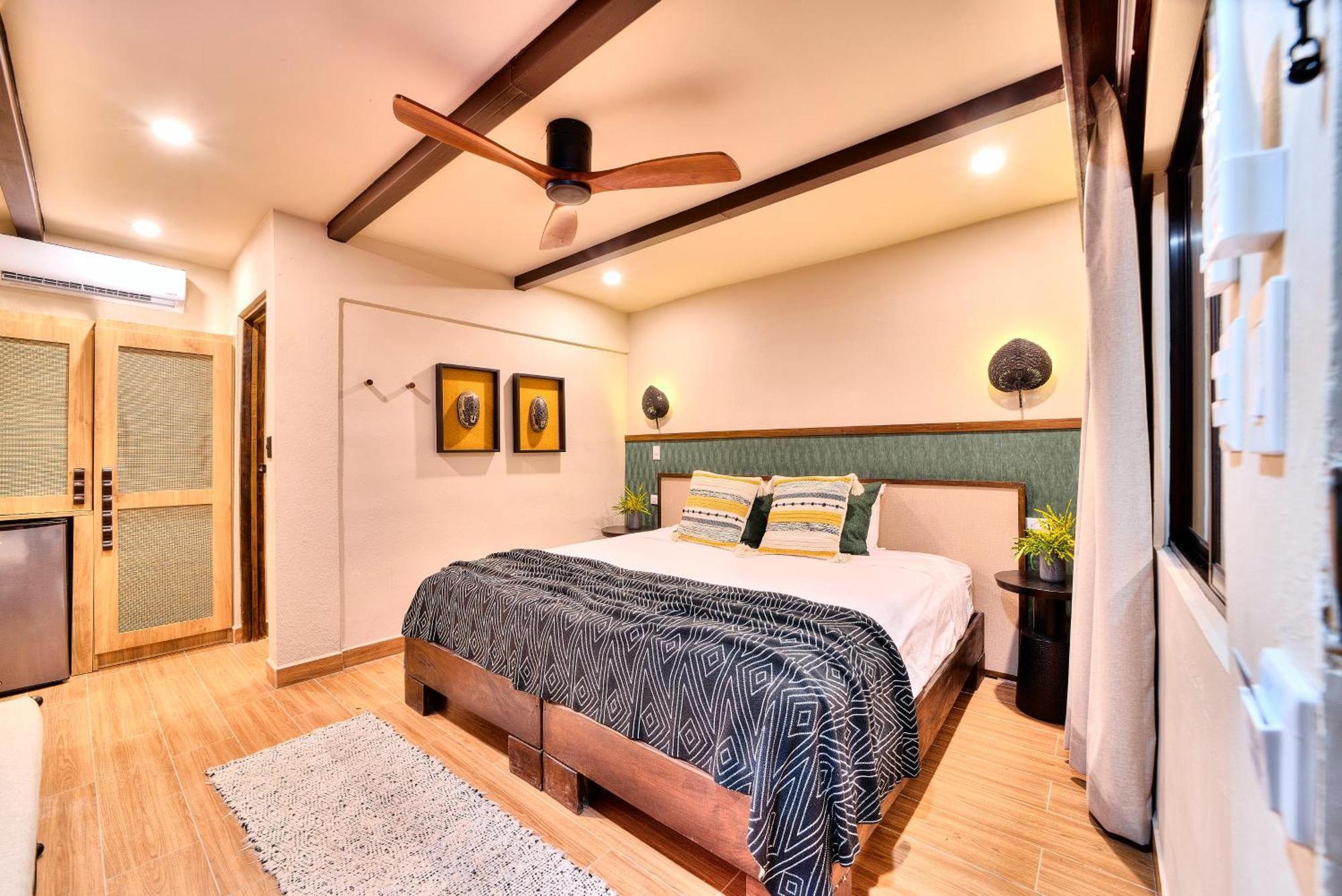Conga Boutique Hotel Puerto Viejo de Talamanca Buitenkant foto